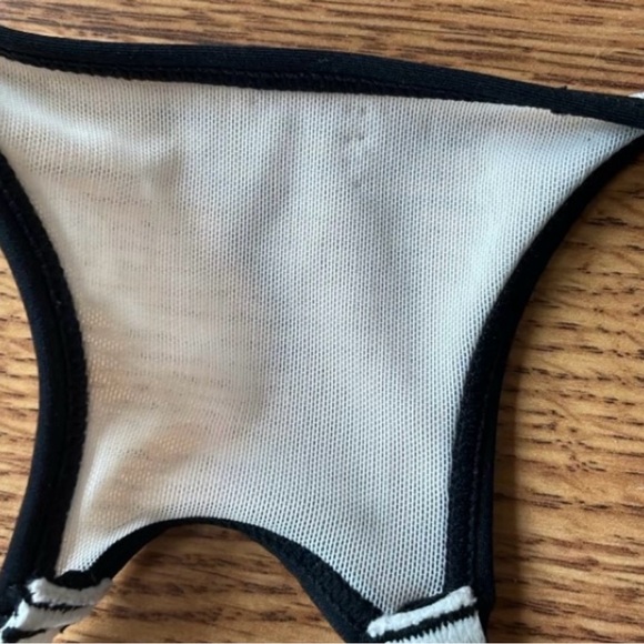 Zyia Olive and Peach color block bra - Picture 6 of 6